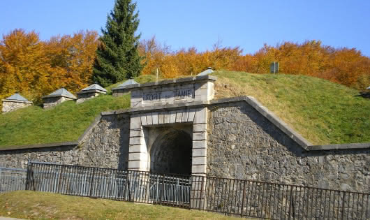 Vue de l'entrée du fort