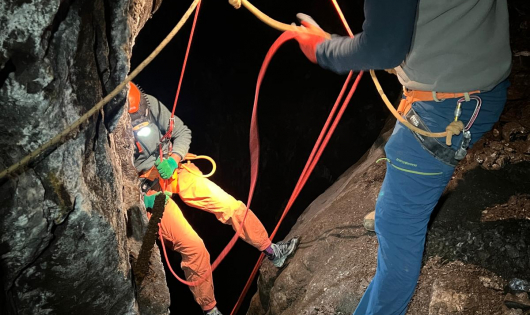 Le Grand FIlon - La traversée de la mine - Spéléologie Maurienne Belledonne