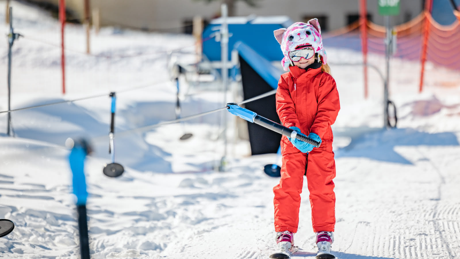 Remontée mécanique adaptée à l'apprentissage du ski