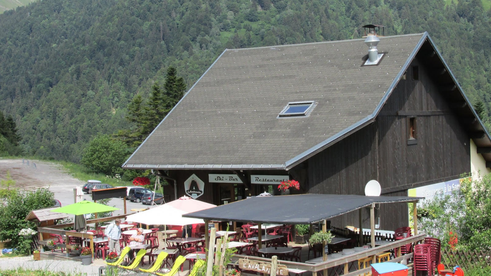 Traditional restaurant at La Sambuy ski resort