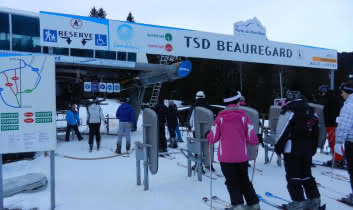 Couloir de gauche réservé pour le handi-ski -télésiège de Beauregard